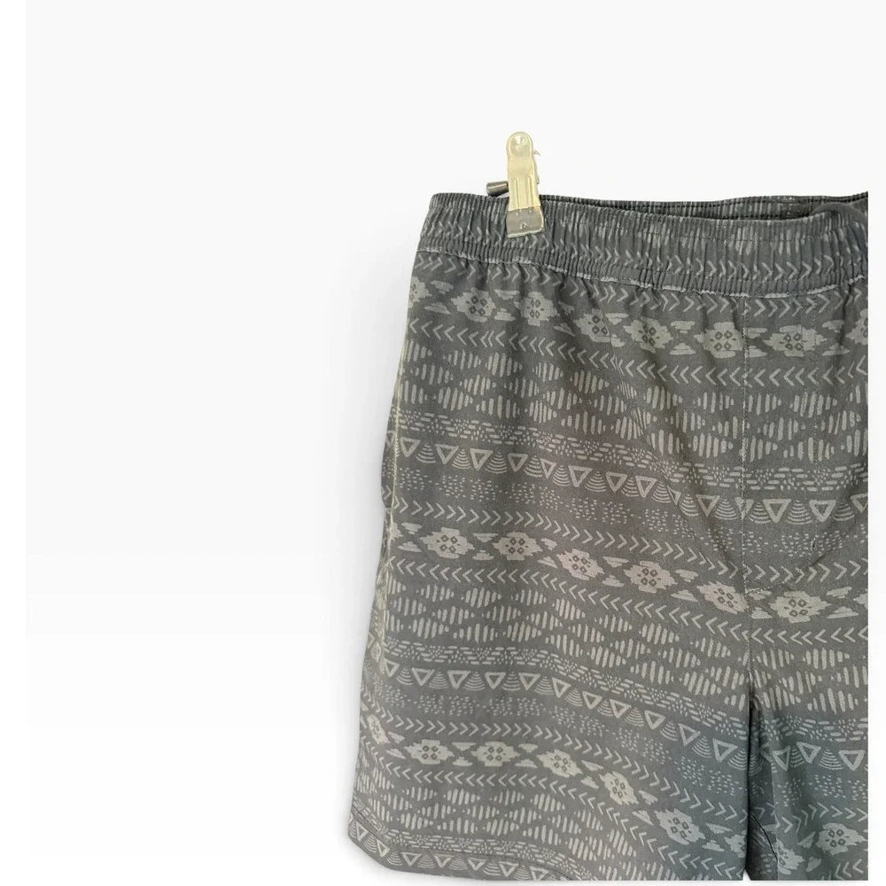 Chubbies Mens The Dark Arts Lined Classic Swim Shorts Black Tribal XL 7 Inseam